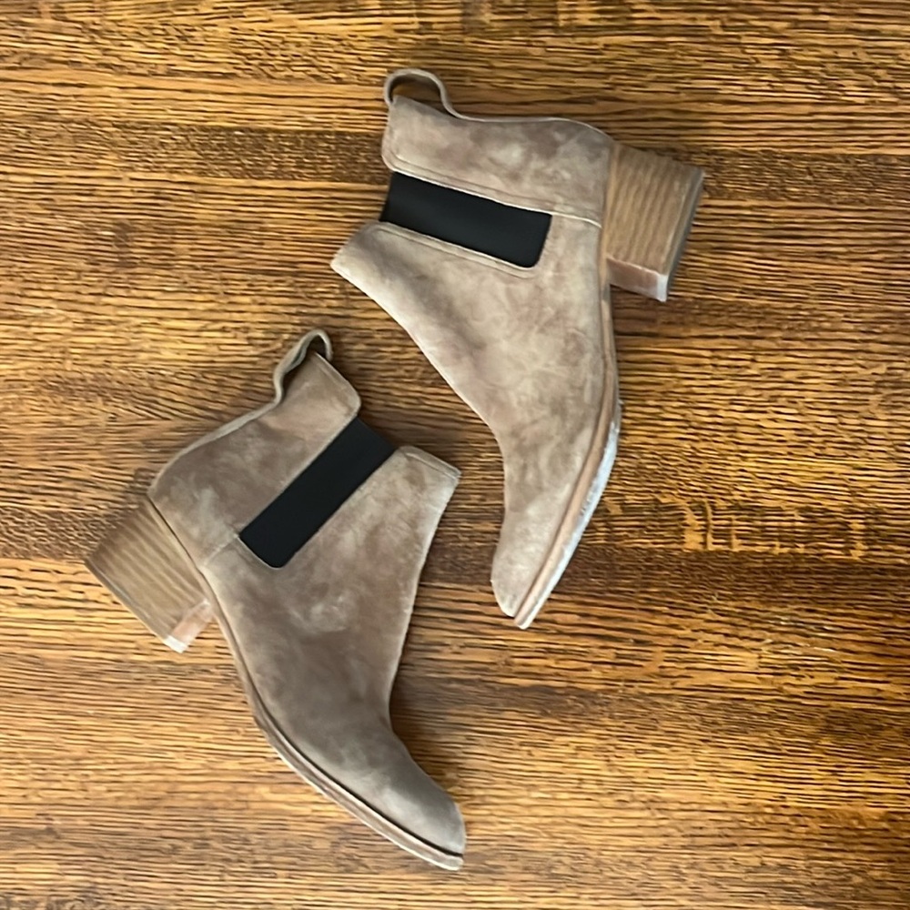 Rag & Bone Walker Boots Camel Suede Sold Out Chelsea Low Ankle Brown Suede SZ 7